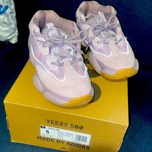Yeezy 500.
